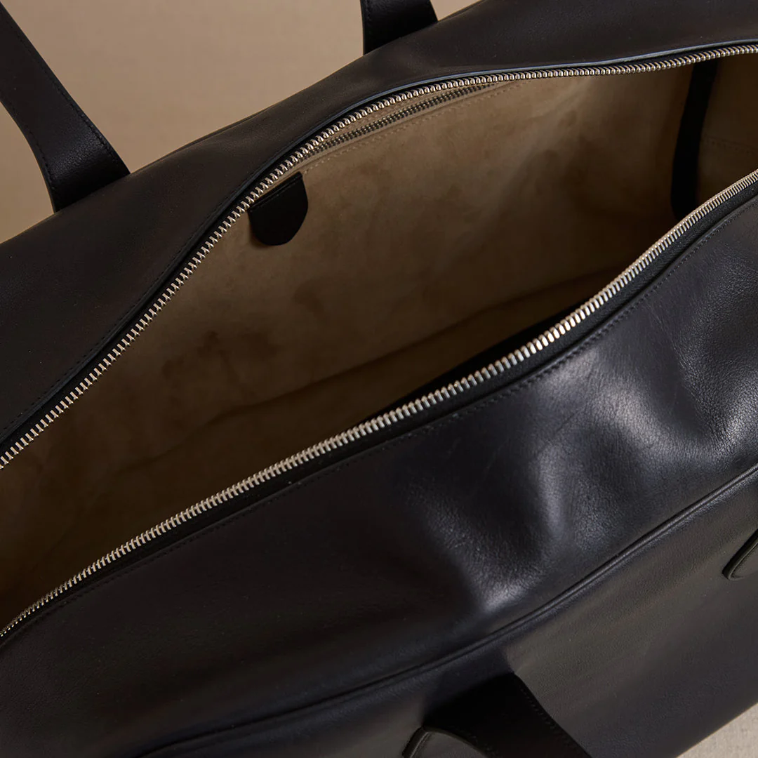 Archer 42 in Supple Soft Black - Image 4