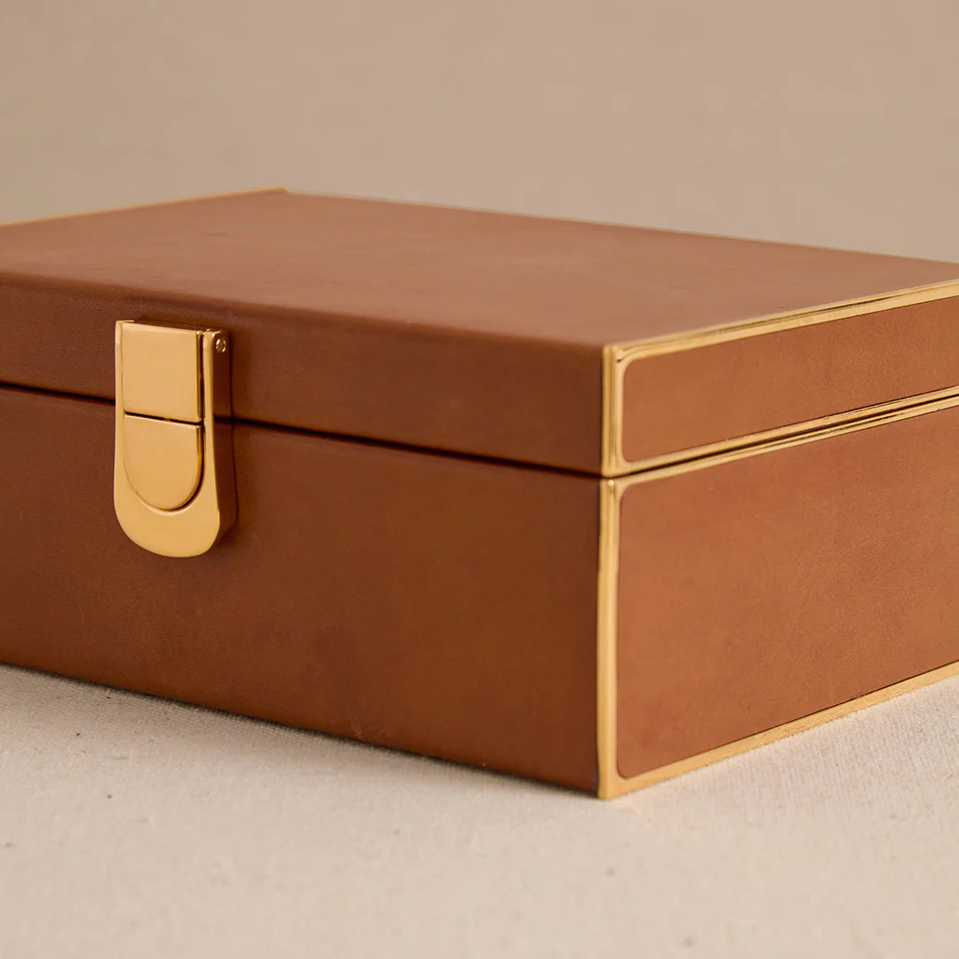 Bridge Box in Luggage - Image 6