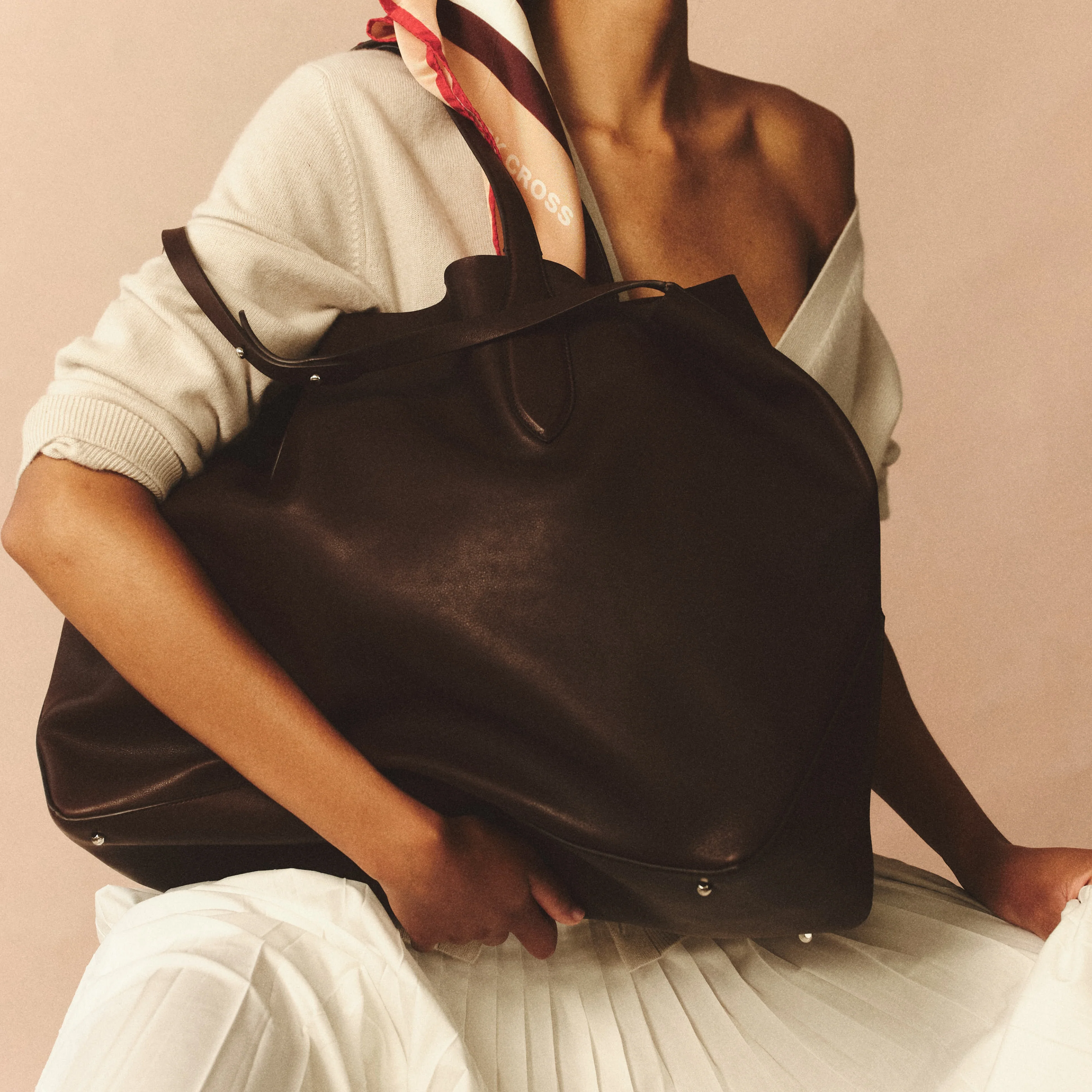 Eleanor 42 in Chocolate - Image 3
