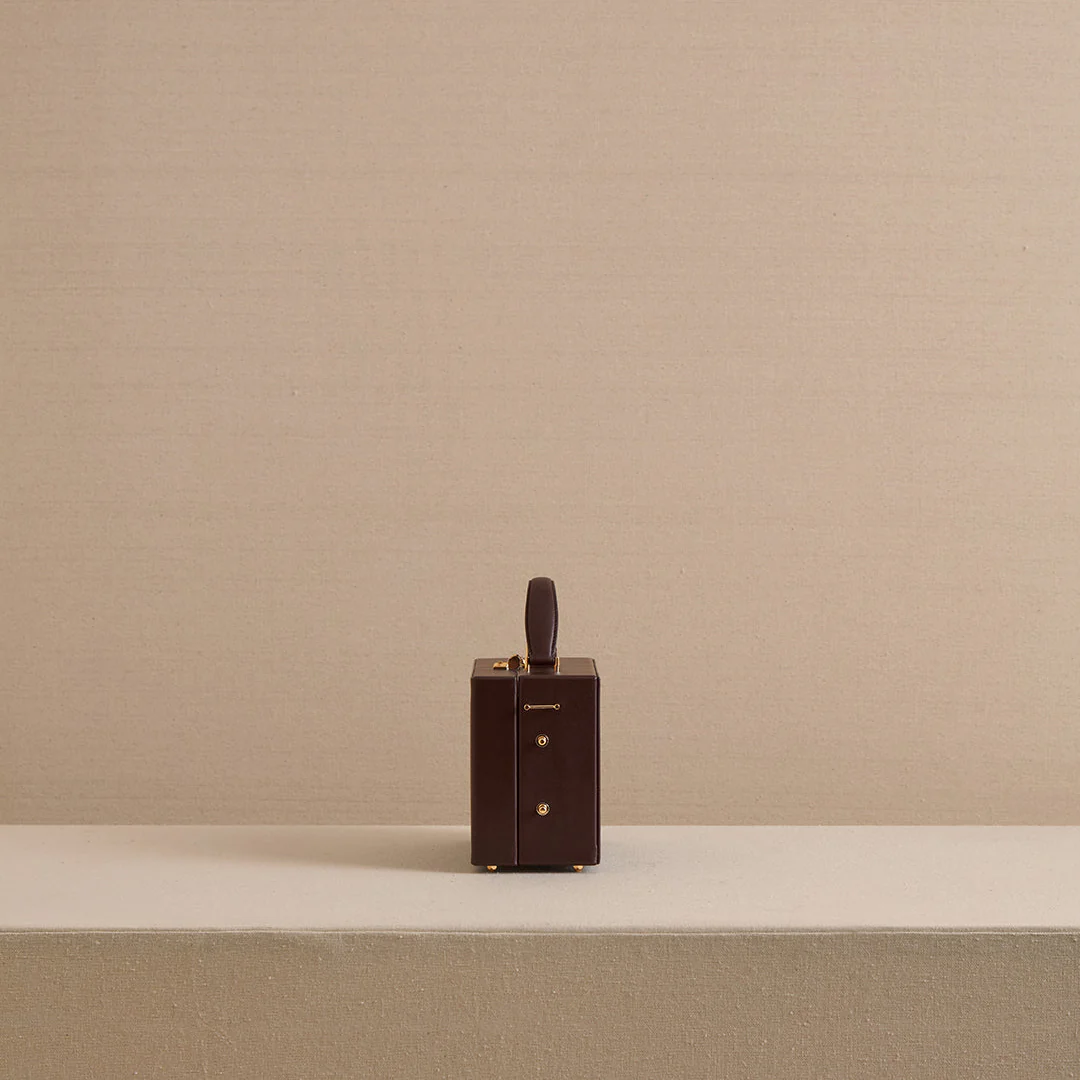 Grace 18 in Chocolate - Image 3