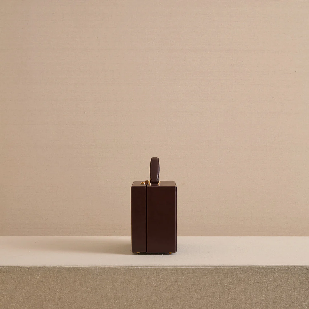Grace 21 in Chocolate - Image 3