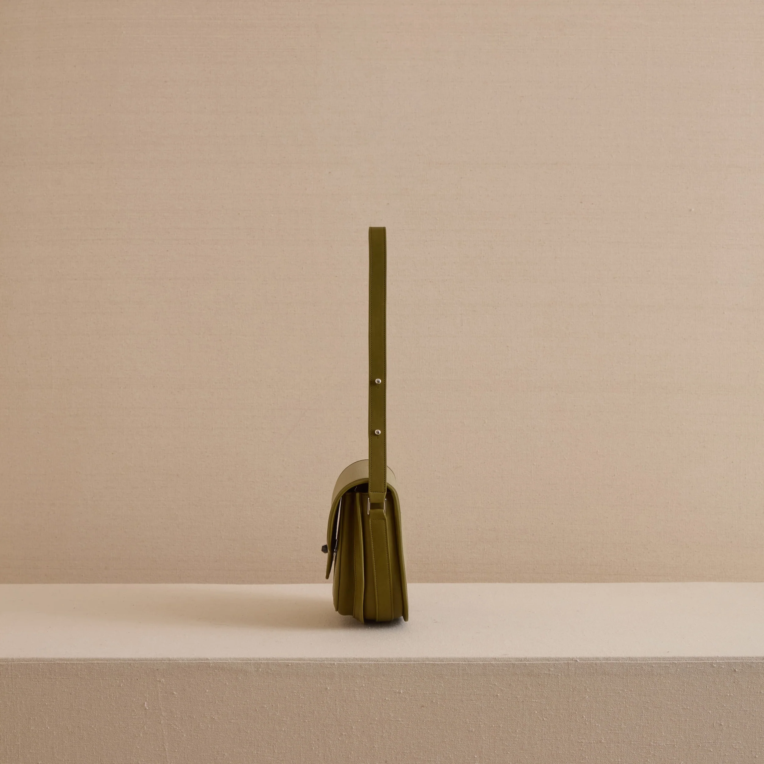 Jane in Canvas Olive - Image 3