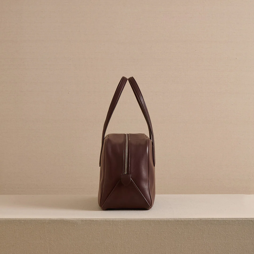 Archer 32 in Chocolate - Image 4