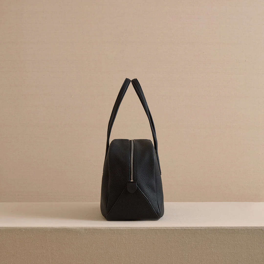 Archer 32 in Tumbled Grain Black - Image 4