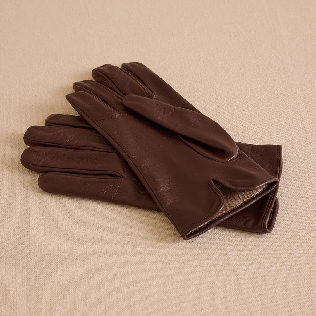 Driver in Chocolate - Image 3
