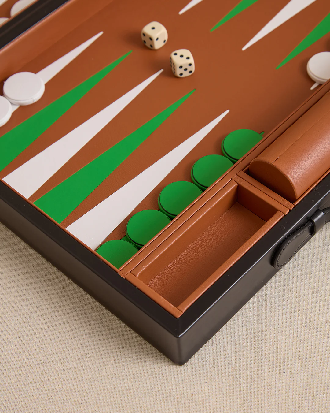 Rear Window Backgammon in Black and Green - Image 3
