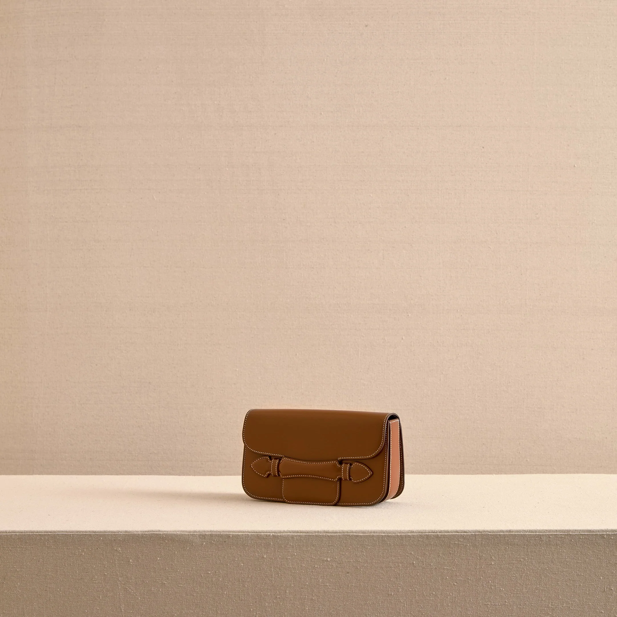 Romy Clutch in Acorn - Image 3