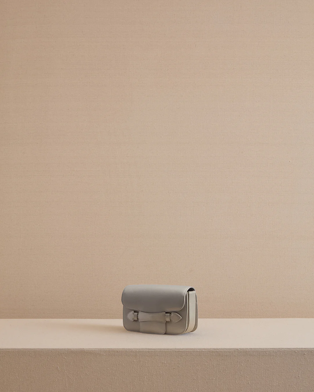 Romy Clutch in Platinum - Image 3