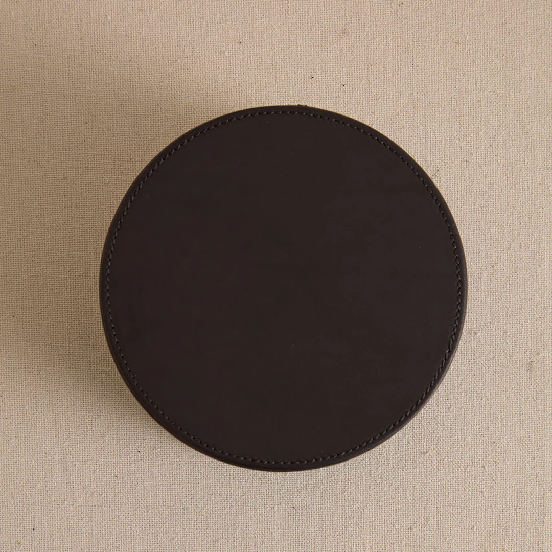 Round Box in Black - Image 4
