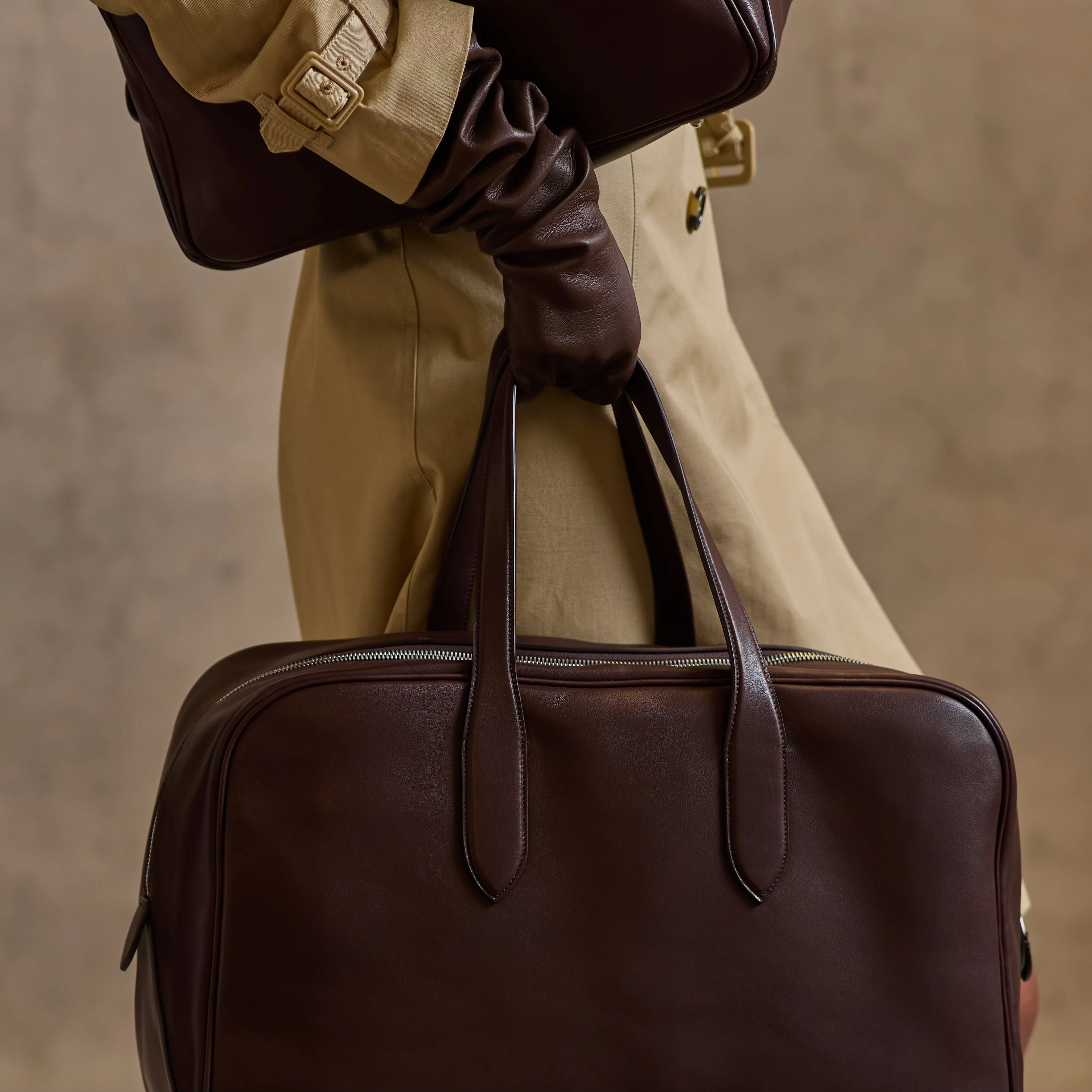 Archer 42 in Chocolate - Image 3