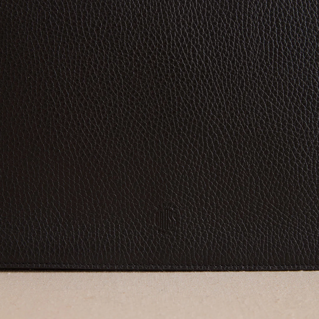 Harry 14 in Black - Image 7