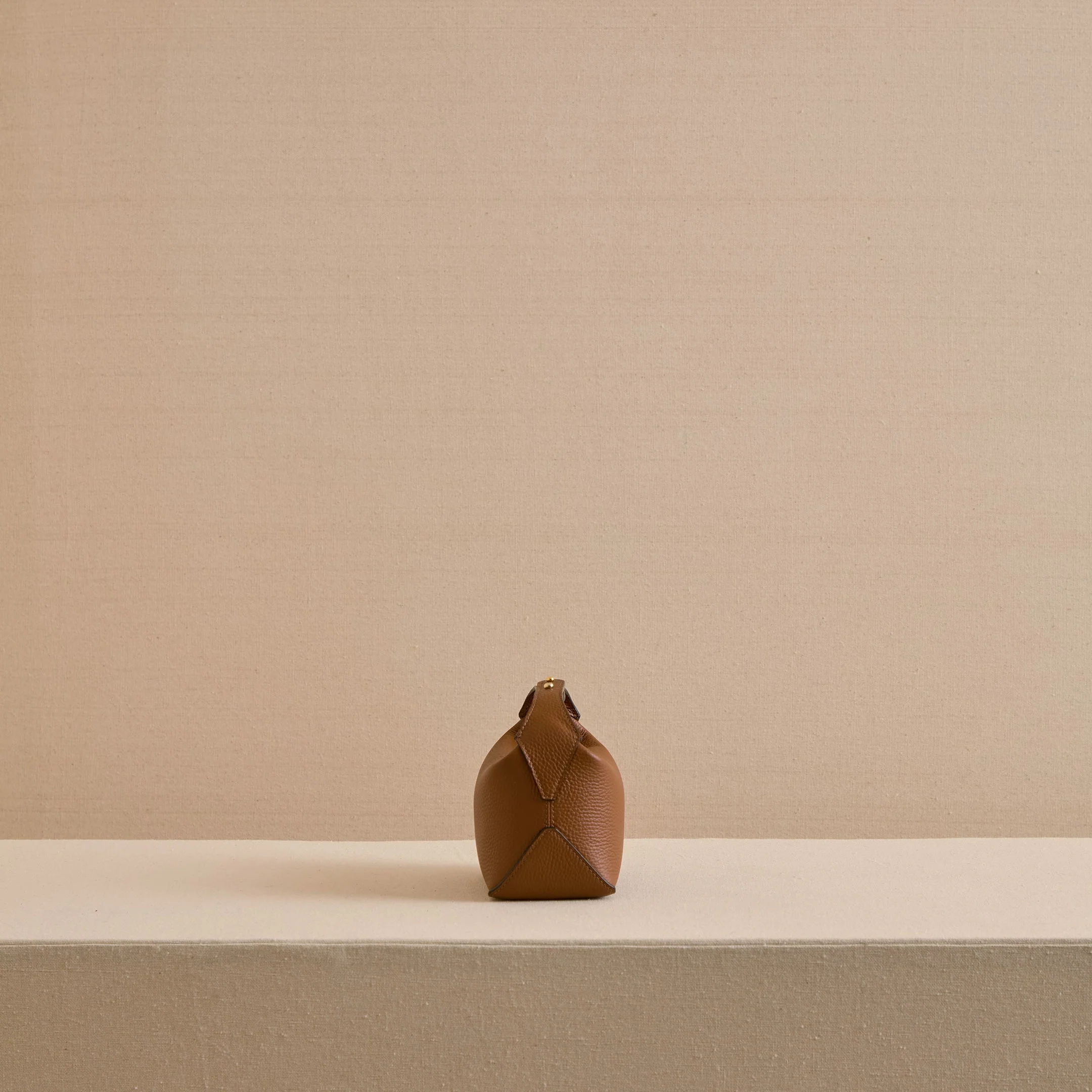 Mason 17 in Acorn - Image 4